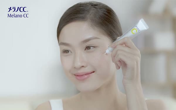 Unlock Radiant Skin: The Power of Vitamin C Serums for Dark Spot Reduction